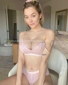 Анкета проститутки Зоя - метро Северное Медведково, возраст - 24